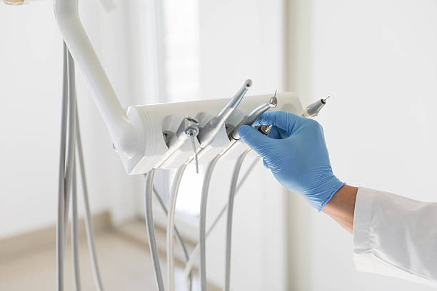 24/7 Emergency Teeth Whitening experts in Massillon, OH